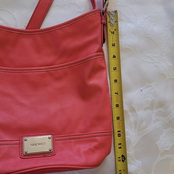 Nine West Red Faux Leather Messenger Crossbody Bag - Picture 4 of 6
